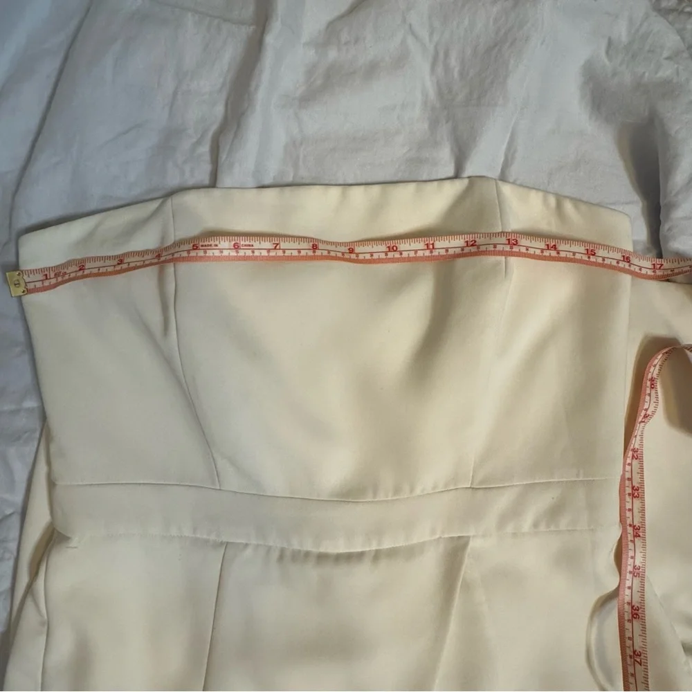 WHBM Convertible Strapless Split-Leg Jumpsuit in Ivory Size 8 - Picture 6 of 8